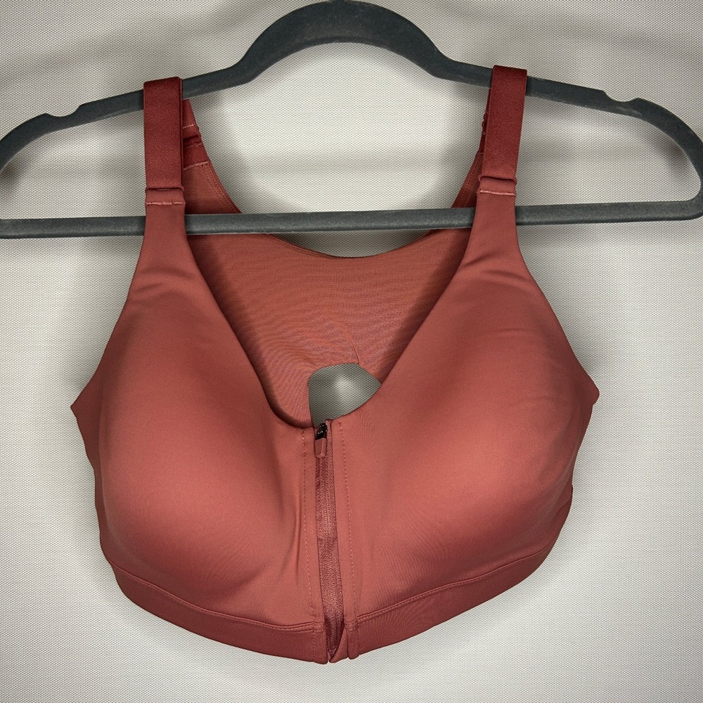 Old Navy Active Go Dry Zip‎ Front Sports Bra 36C Coral Pink Full Support Women